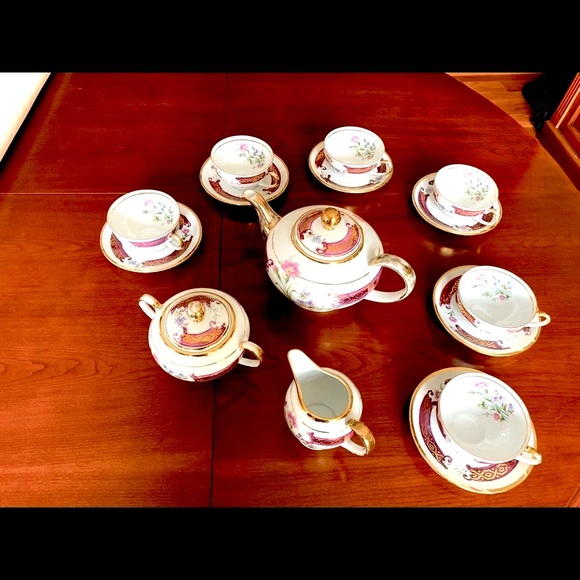 Vintage Gold Plated Fine Porcelain Tea / coffee cups saucers & serving set 17 Pc - Picture 10 of 16
